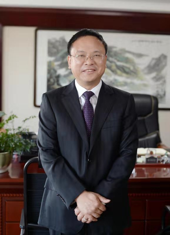 董事长简介 董事长简介